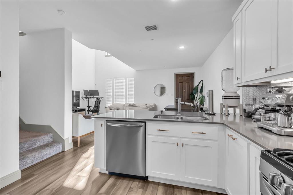 Silverado Twnhms Add - Residential