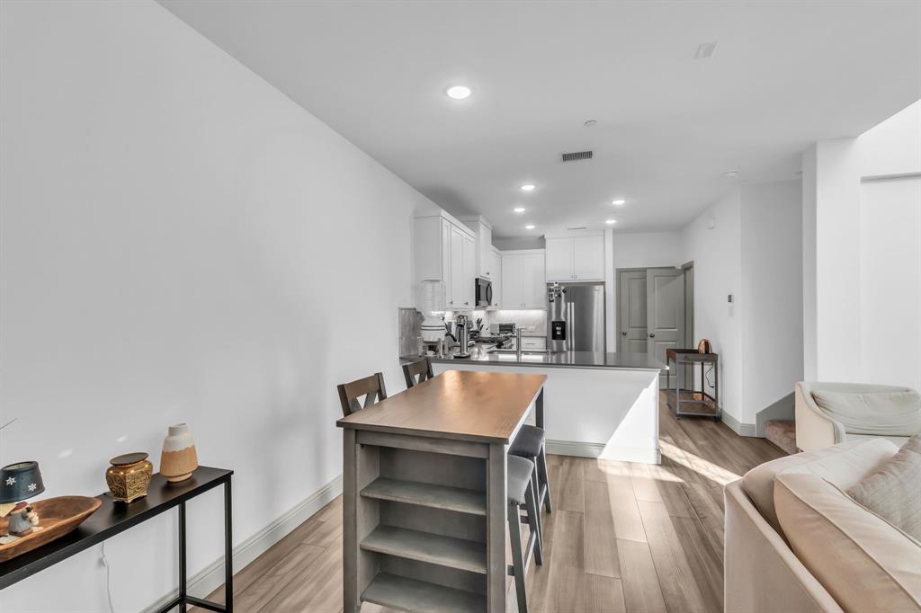 Silverado Twnhms Add - Residential