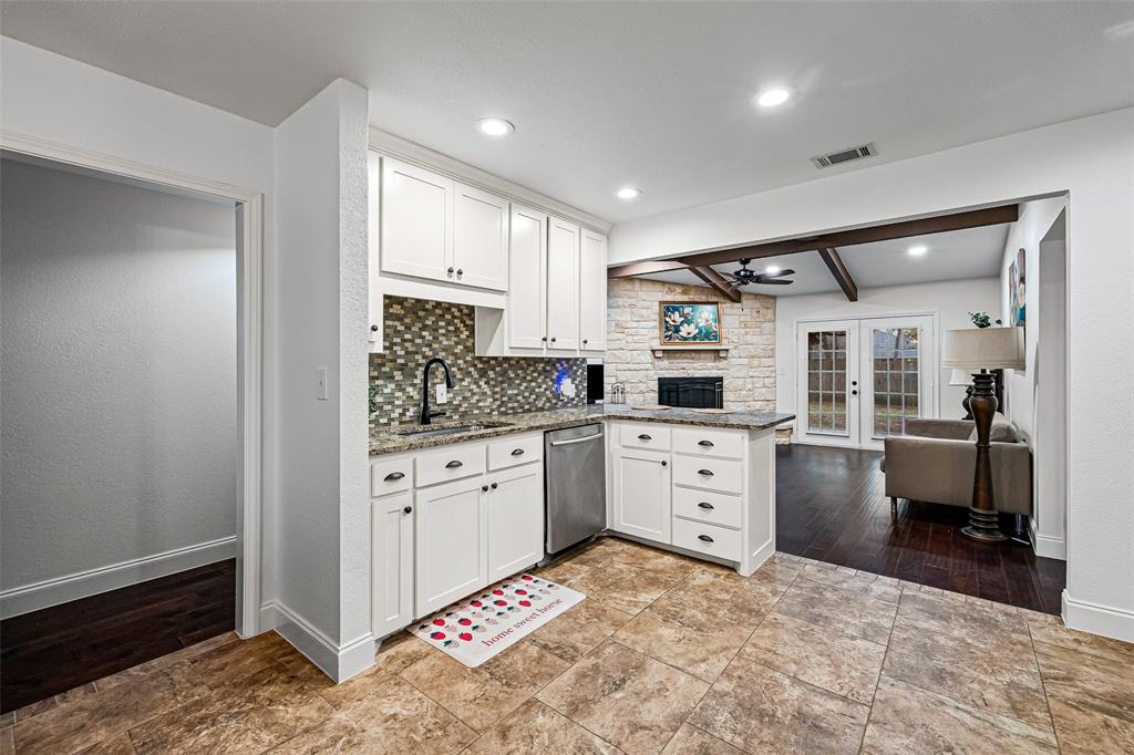 Decordova Bend Estate - Residential