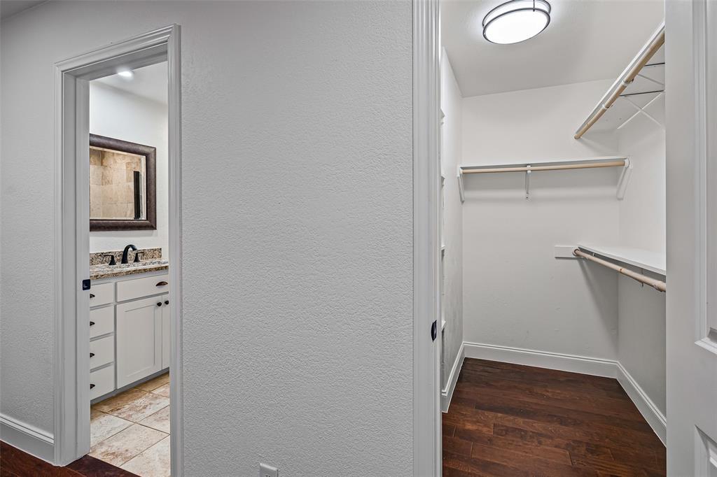 Decordova Bend Estate - Residential