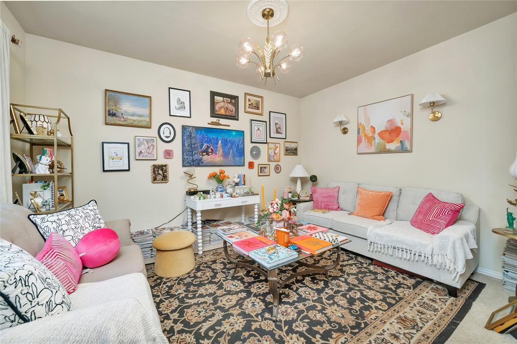 Mountain Valley Lake Tr - Residential