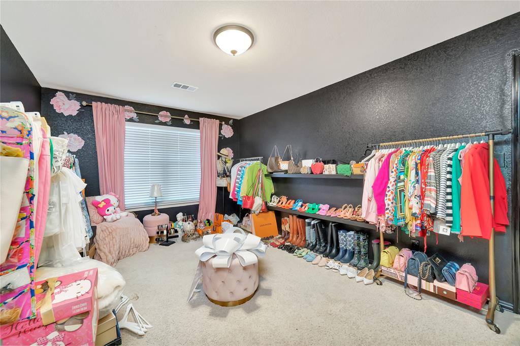 Mountain Valley Lake Tr - Residential