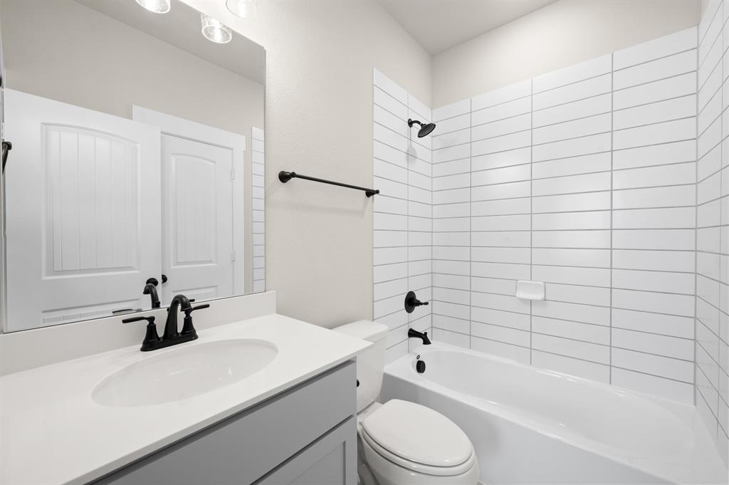 Sheppard's Place - Residential