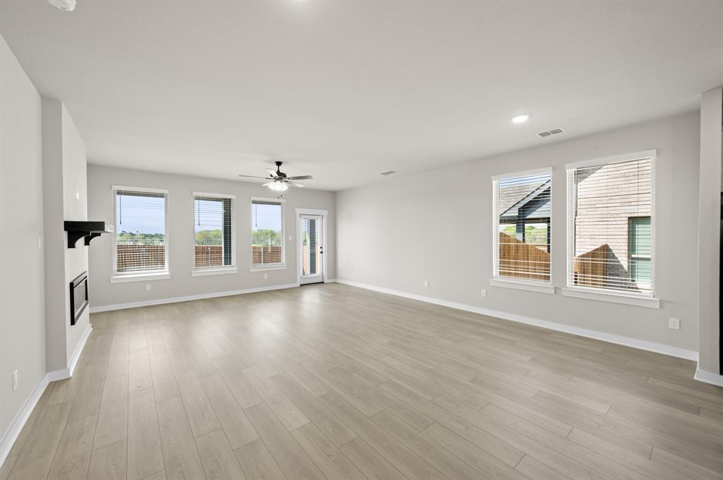 Sheppard's Place - Residential