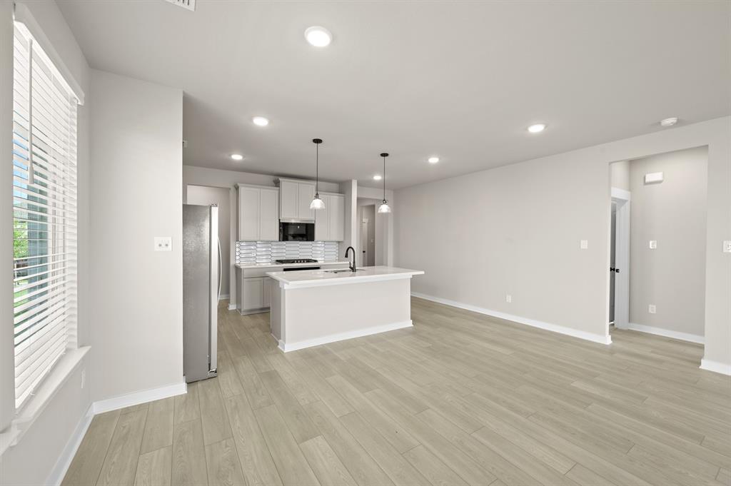 Sheppard's Place - Residential