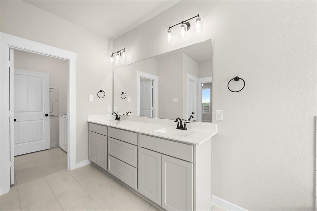 Sheppard's Place - Residential