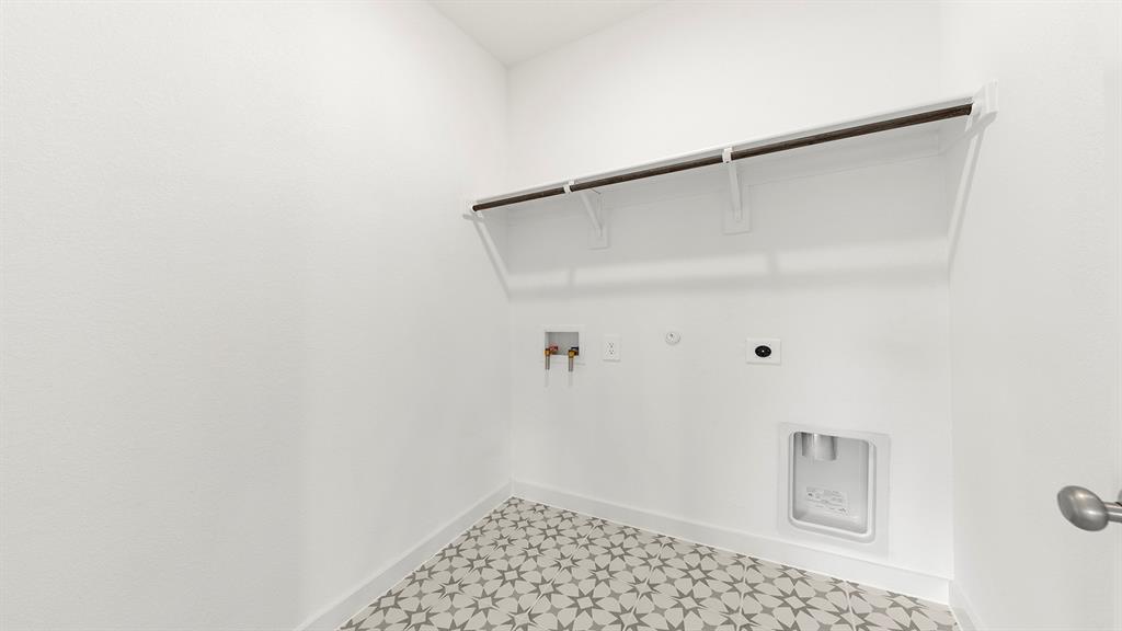 Sheppard's Place - Residential