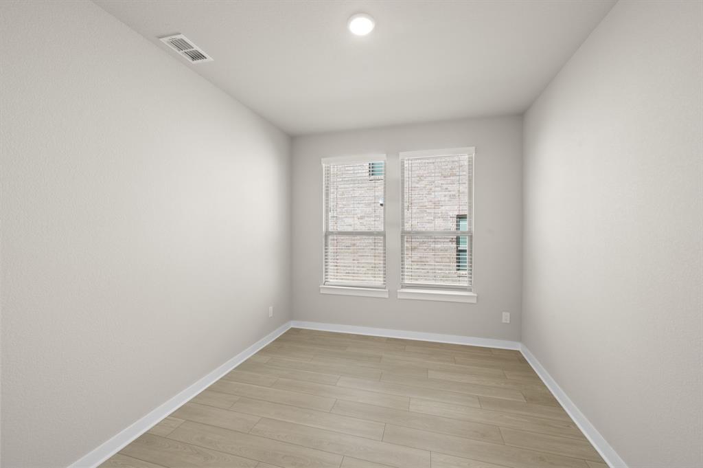 Sheppard's Place - Residential