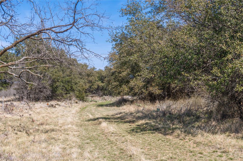 R Henderson 162 - Farm