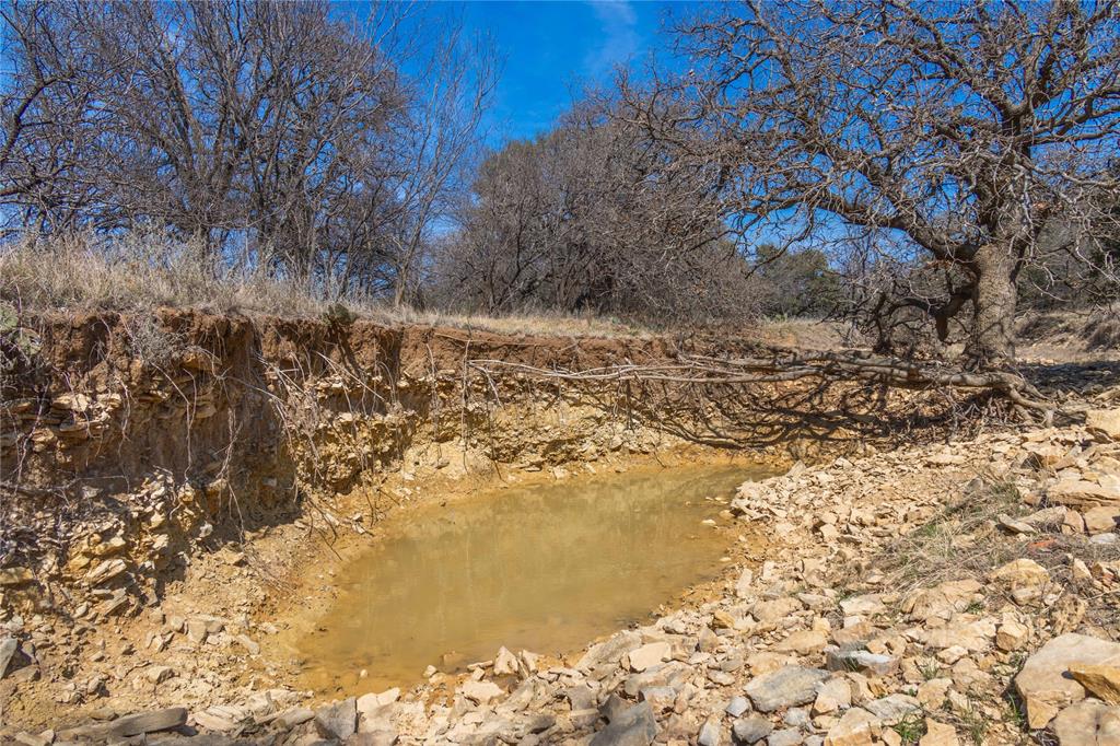 R Henderson 162 - Farm