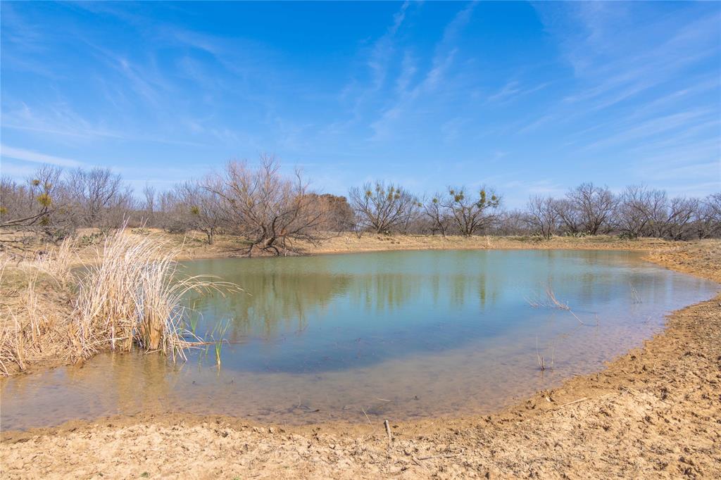 R Henderson 162 - Farm