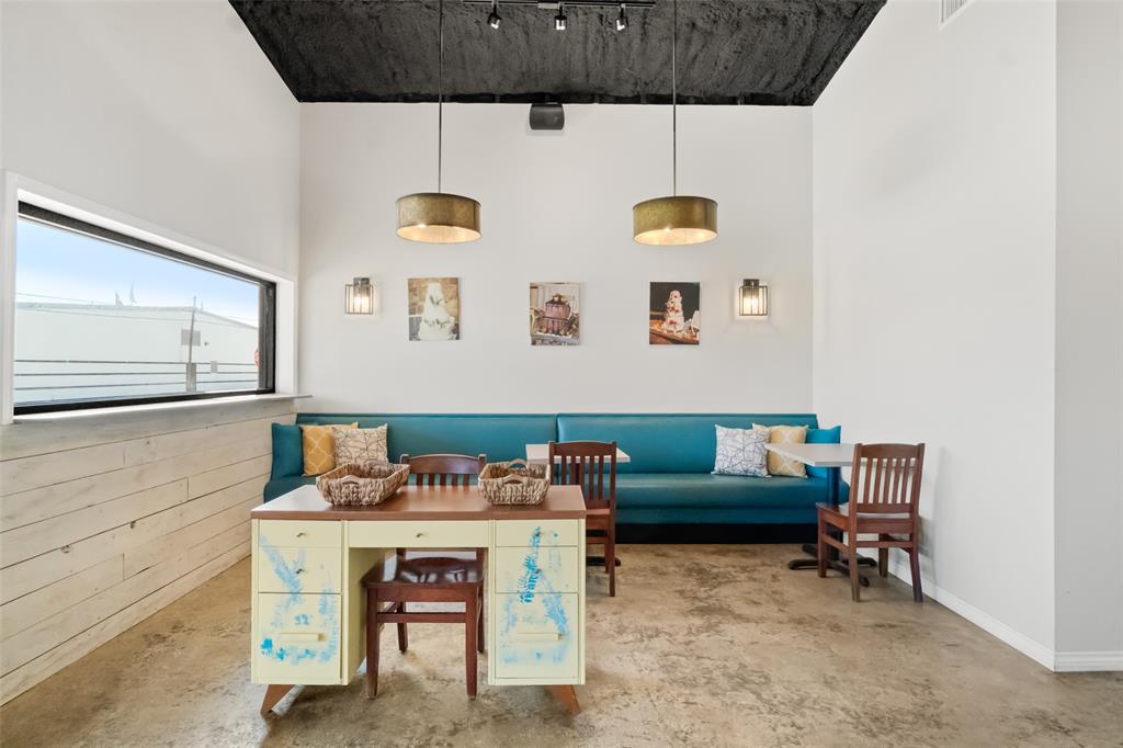 Old Town - Commercial Sale