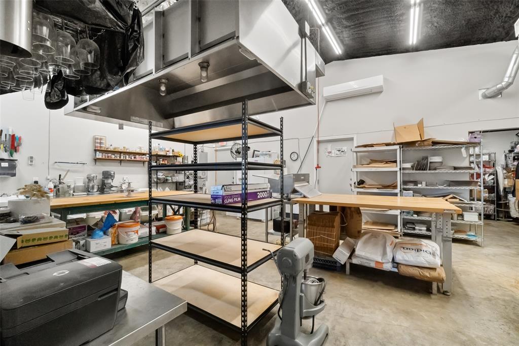 Old Town - Commercial Sale