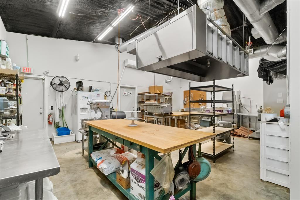 Old Town - Commercial Sale