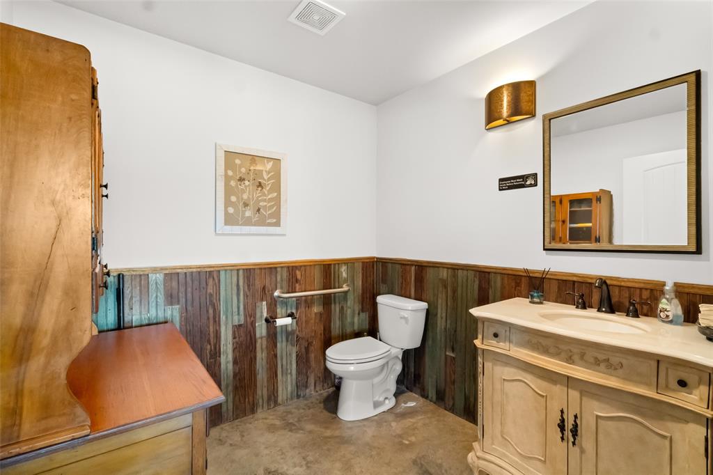 Old Town - Commercial Sale