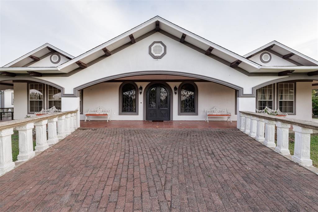 4699 County Road 1600