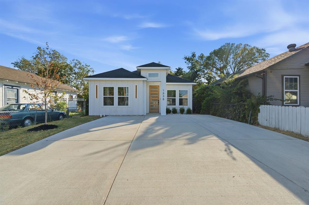 1535 Caldwell Street