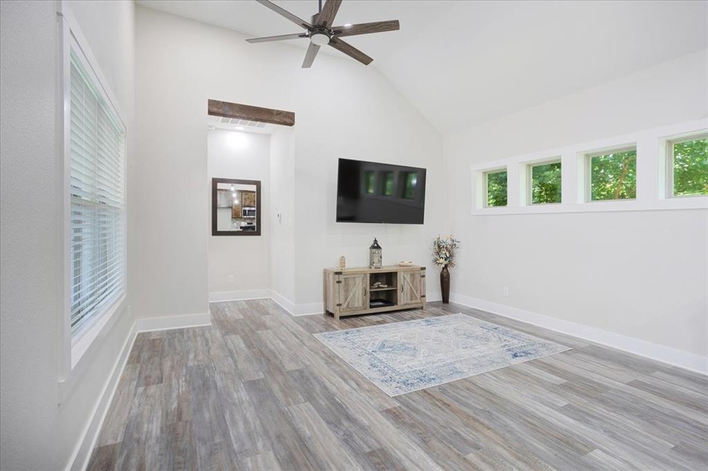 1226 W Elm Street