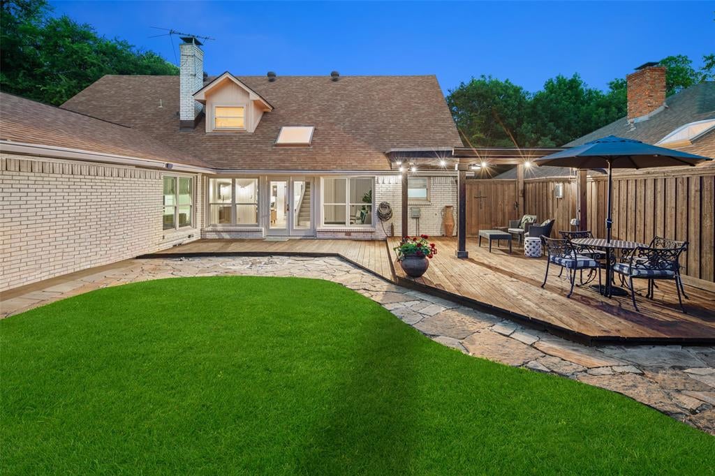 8817 Arborside Drive