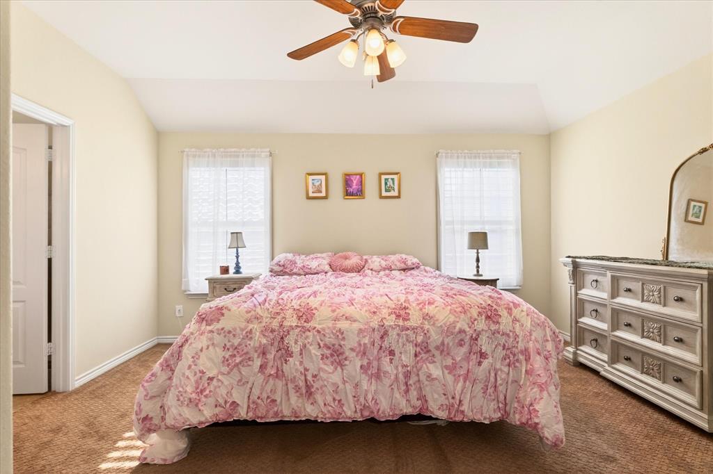 Oak Point Estates - Residential