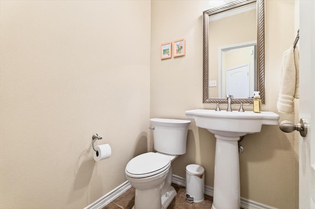 Oak Point Estates - Residential