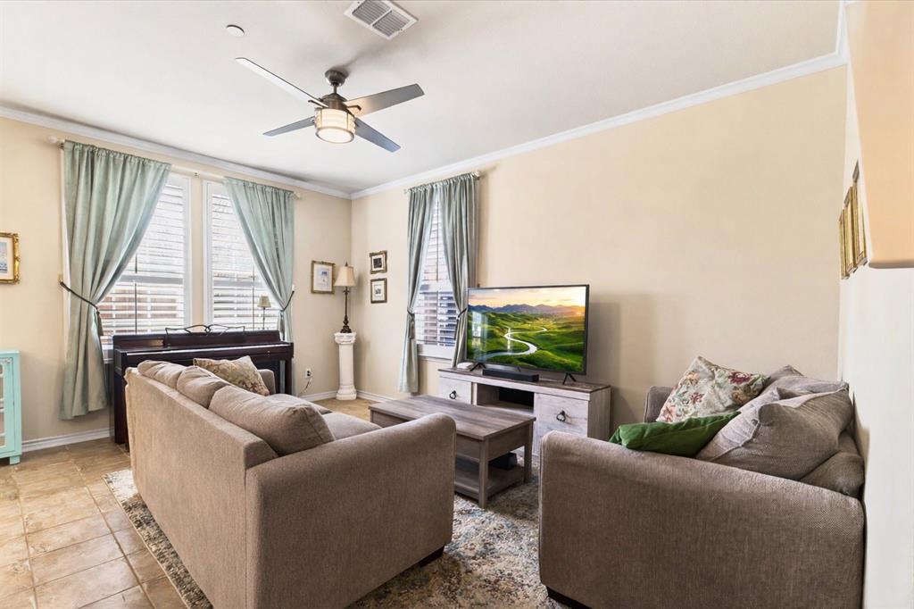 Oak Point Estates - Residential