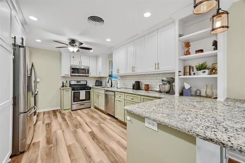 Tiny photo for 2000 Brenda Avenue, Denison, TX 75020 (MLS # 21196771)