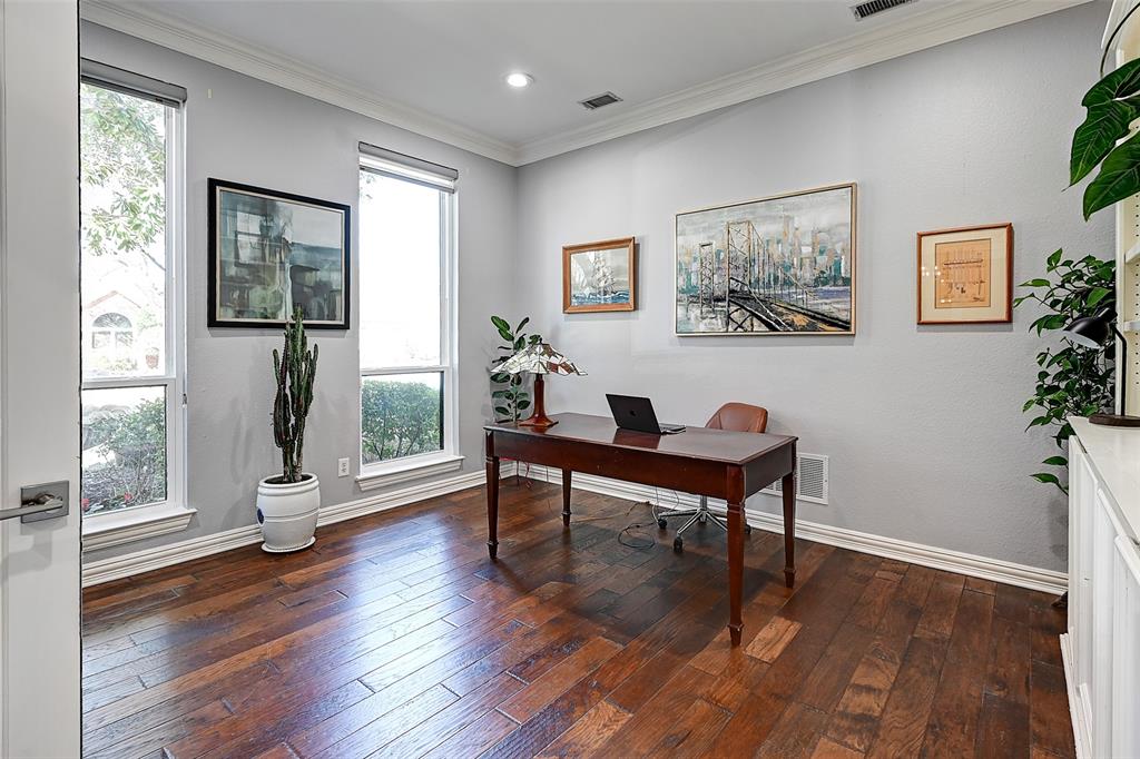 4552 Crosstimber Drive