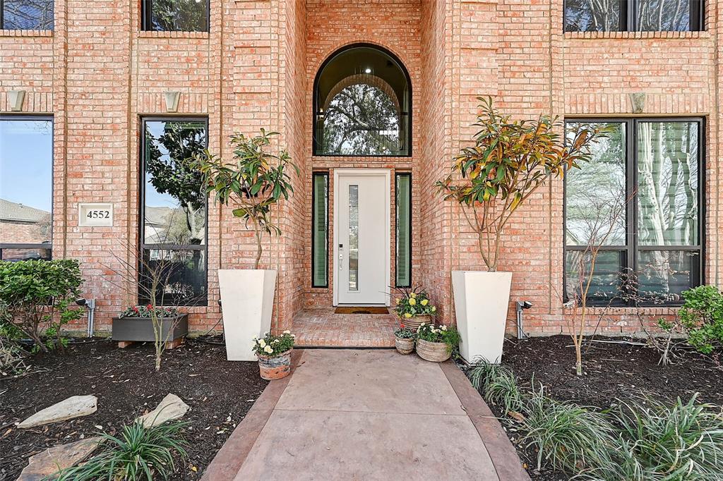 4552 Crosstimber Drive