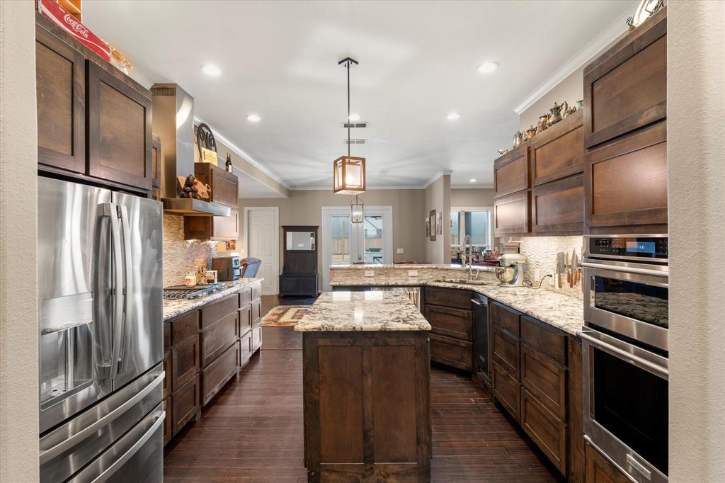 Country Club Estates III - Residential