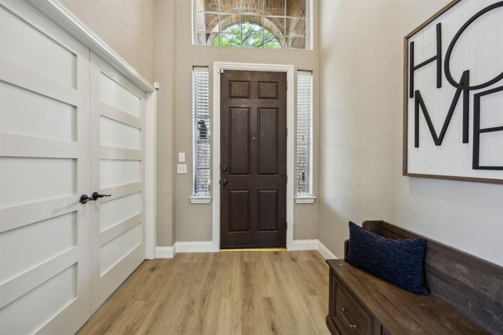 421 Vista Noche Drive