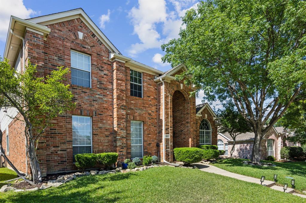 421 Vista Noche Drive