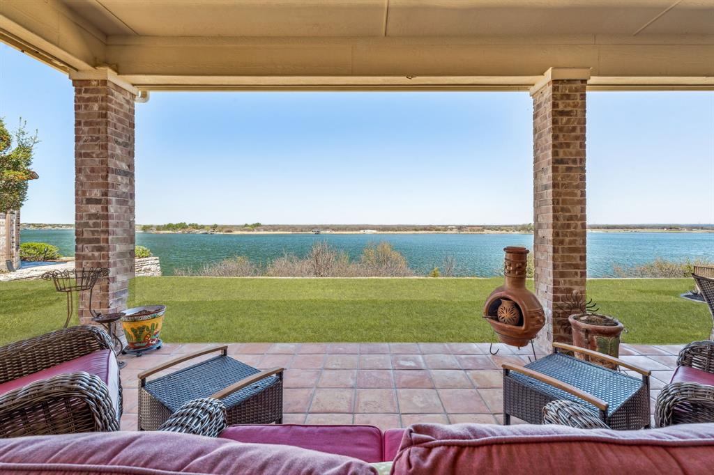 4204 Bluff View Drive