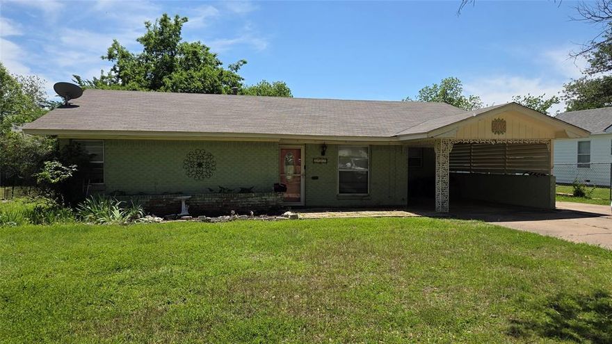 Here is your blank slate for a home on one of the most desired streets in Commerce. 1407 Bonham. Two bedroom. One and a half baths. Large living area. Huge back yard. Backyard patio area. Home needs renovations but at this price and with well done renovations you are sure to quicky have equity in the property. New roof was put on in 2025.