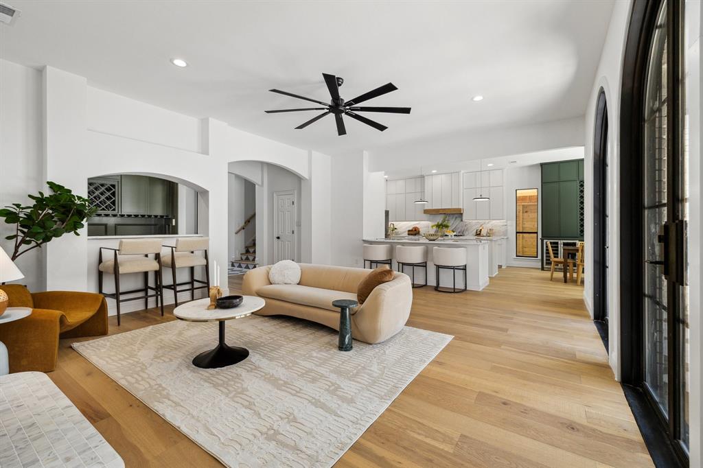 4736 Holly Tree Drive