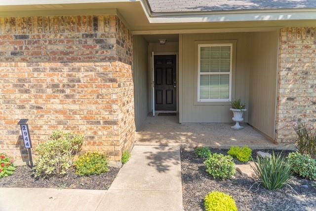 2944 Whispering Creek Lane