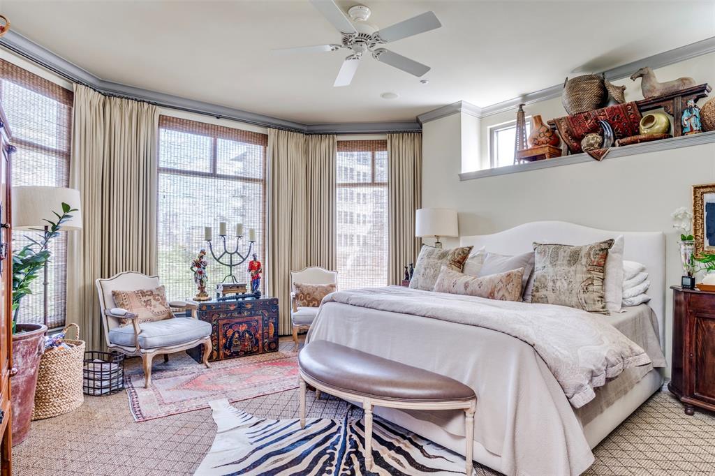 Plaza Turtle Creek - Residential