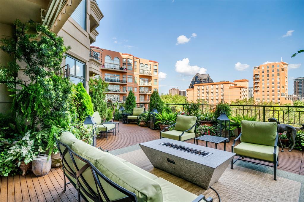 Plaza Turtle Creek - Residential