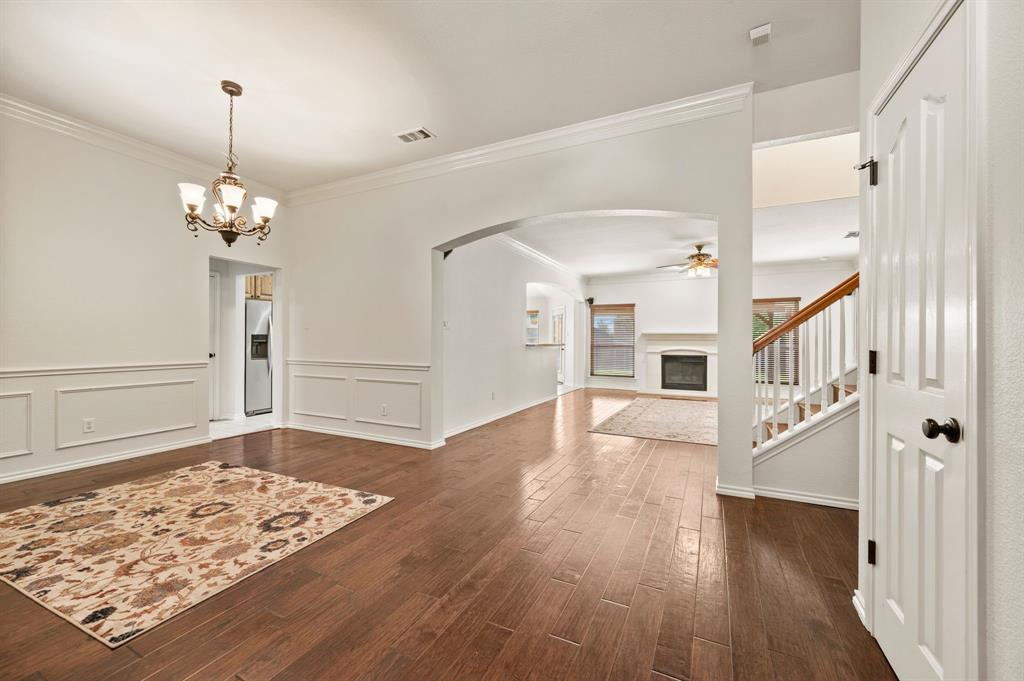 8625 Shadow Trace Drive