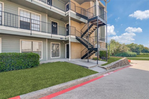Photo of 5801 Lake Hubbard Parkway #109, Garland, TX 75043 (MLS # 21372635)