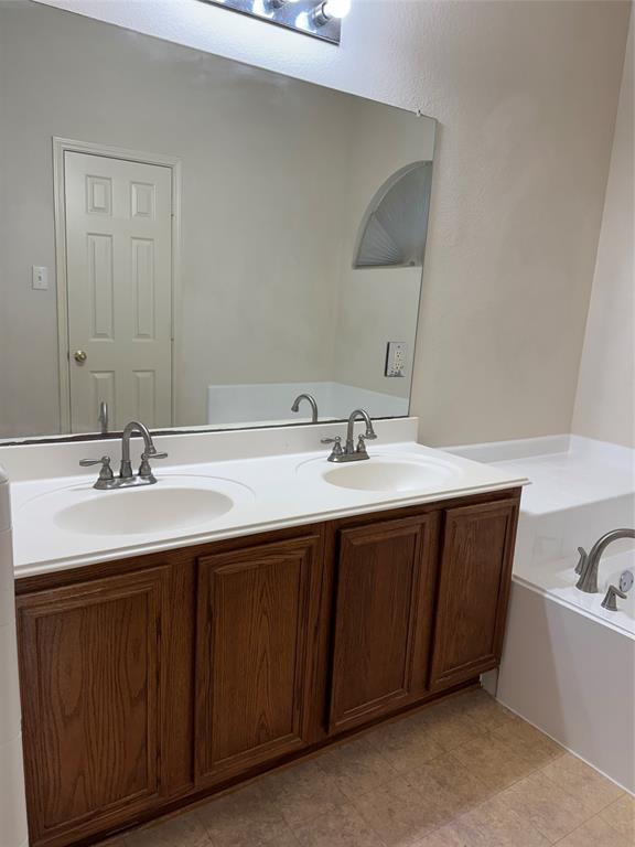 Parkview 04 - Residential Lease