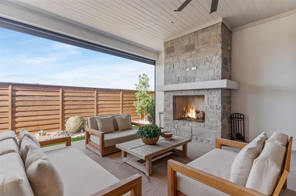 Wyndsor Pointe - Residential