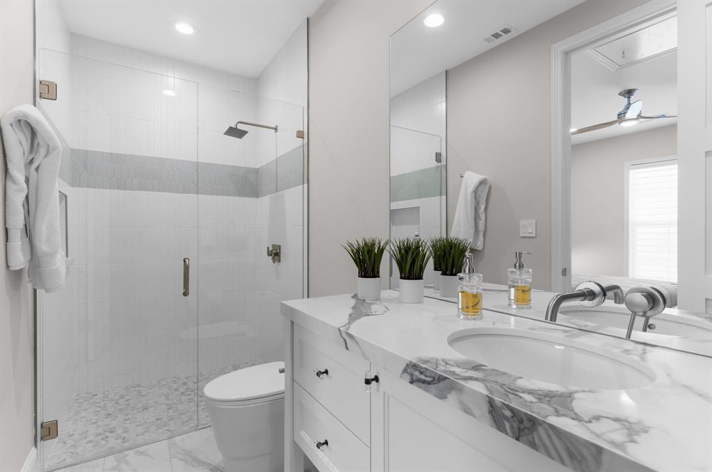 Wyndsor Pointe - Residential