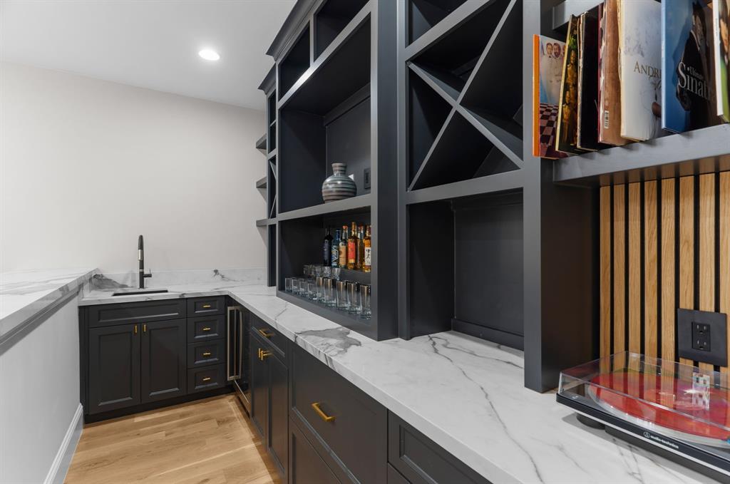 Wyndsor Pointe - Residential