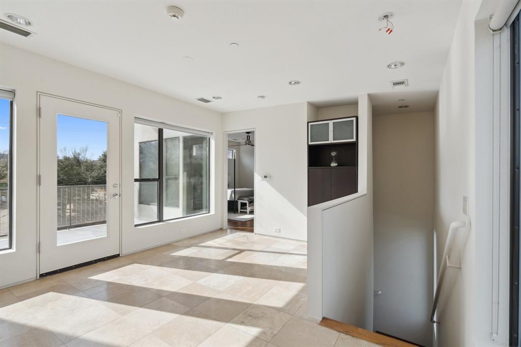 Dwellings Deere - Residential Lease