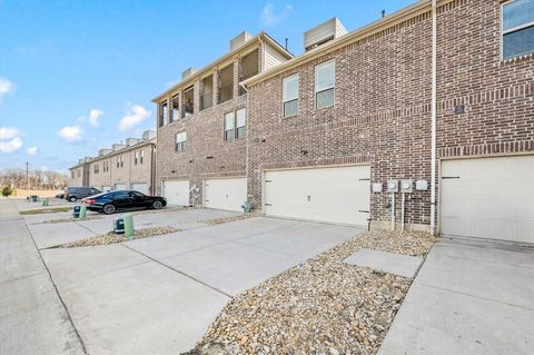 A home in Farmers Branch