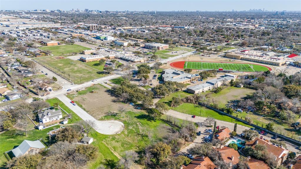 1604-1628 Rosetree Lane