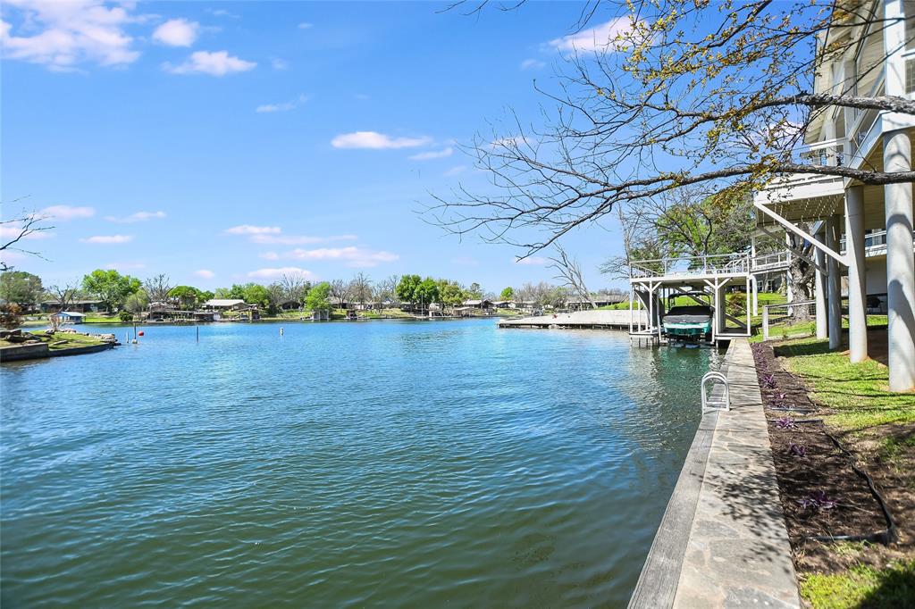 Longhorn Valley - Residential