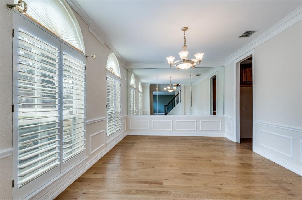 702 E Peninsula Drive