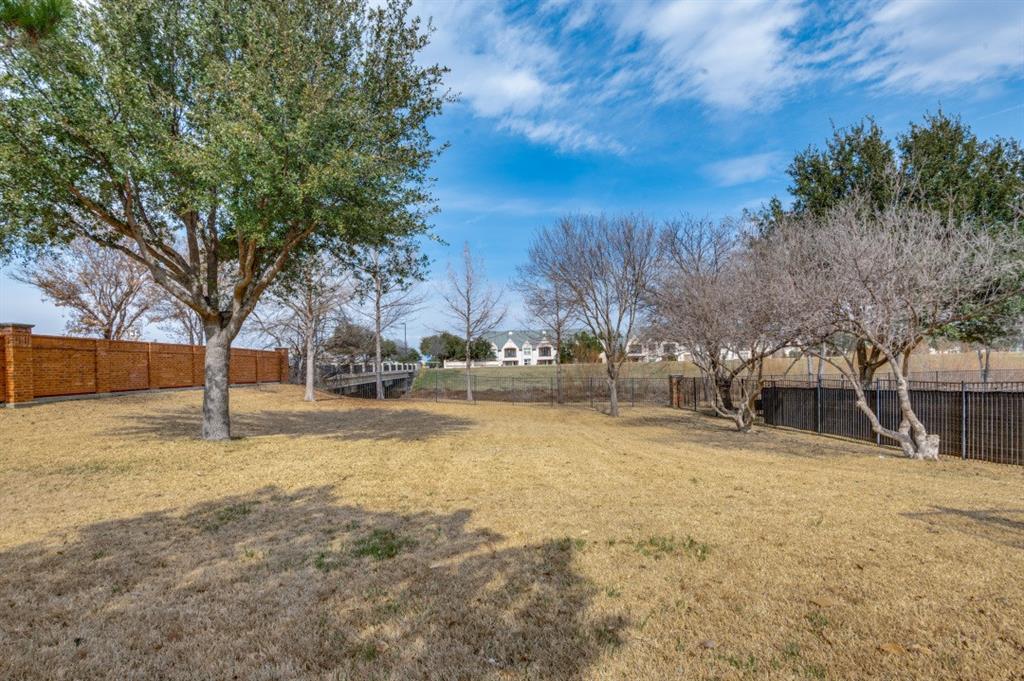 Peninsulas Coppell - Residential